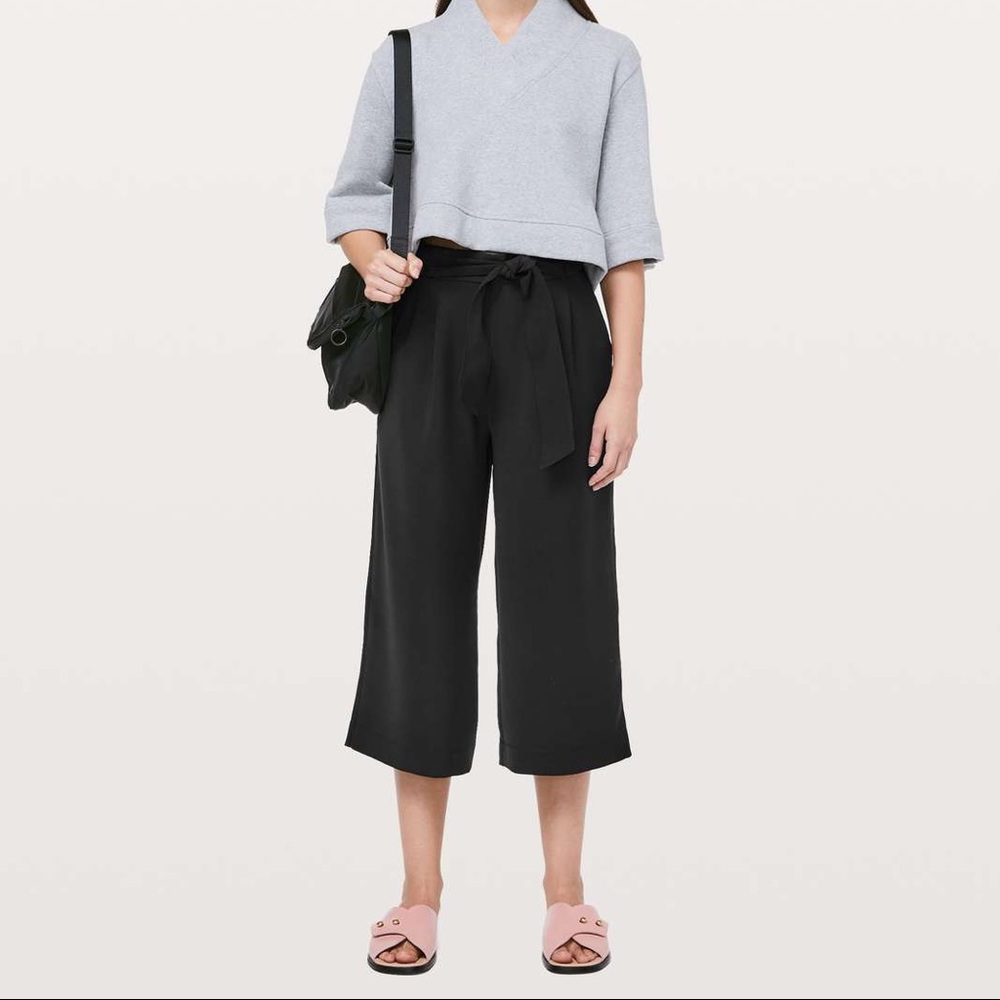 lululemon High-Waisted Black Stretch Slacks NWT